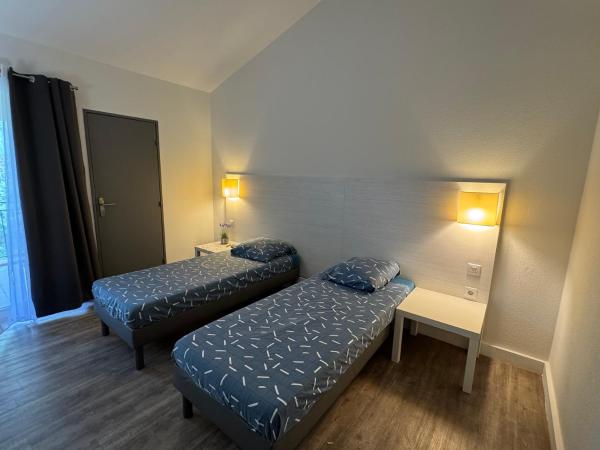 Studios aux hameaux de Camargue, Забронировать  Отели Камарг с парковкой, Парковка