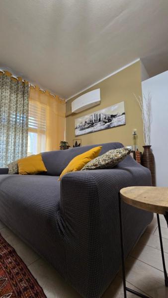 VARESE PRIME - Air Conditioning, 2 Parking, 2 Baths, City Centre, 200mt Villa Esengrini Montalbano, NO Keybox, Забронировать  Варезе Provincia di Varese
