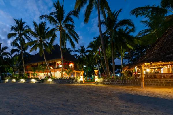 La Plage de Le Zahir, Забронировать  Madirokely Нуси-Бе