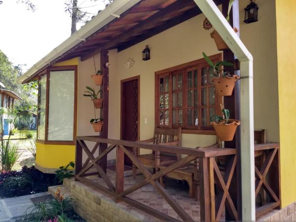 Chalés das Orquídeas, Забронировать  Отели штата Рио-де-Жанейро с парковкой, Парковка