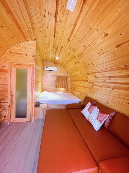 Ruby Homestay Cần Giờ, Забронировать  Отели Хошимина с парковкой, Парковка