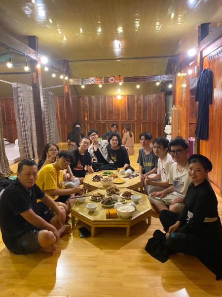 Tuệ Nhi Homestay Ngườm Ngao Bản Giốc, Забронировать  Каобанг 