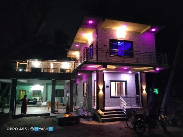KHOT HOLIDAY HOMESTAY, Забронировать Отель Малван штат Махараштра