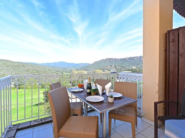 Apartment Le Village - C7 351 by Interhome, Забронировать  Отели Var coast с парковкой, Парковка