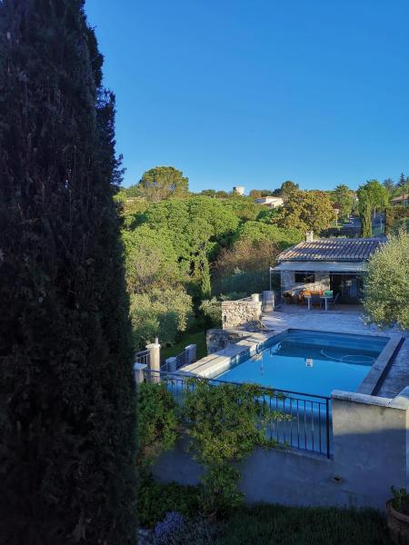 Villa climatisée avec vue panoramique et piscine sans vis à vis, Забронировать  Везенобрес Gard