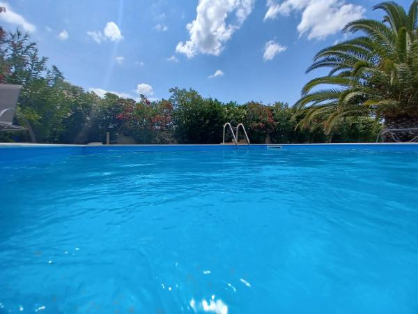 PALMAR CLUB - Villa EMMANUELA, Забронировать  Марафон Аттика