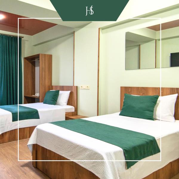 Hotel Serenity