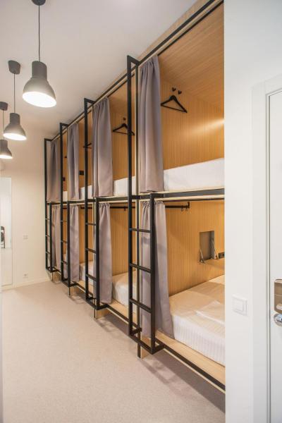 CAPSULE HOTEL & HOSTEL, Забронировать Капсульный отель Харьков Харьковская область