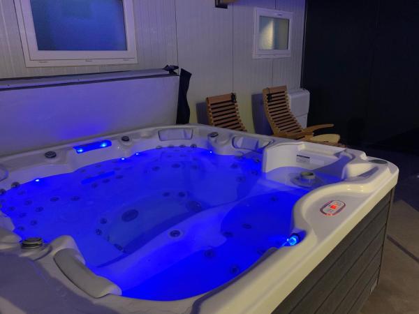 Belle Villa 6 pers 2h espace bien-être privatisé inclus 80 m2 de détente garantie, Забронировать  Экийи 
