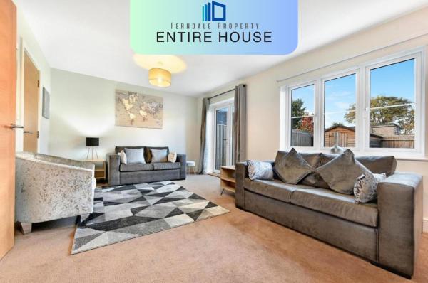London Heathrow Living Holywell Serviced Houses - 3 and 4 bedrooms By Ferndale, Забронировать  Стэнвэлл Суррей