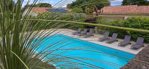 Les dentelles Évasion Provençale Villa avec Piscine et jardin, Забронировать  Карпантра Mont Ventoux