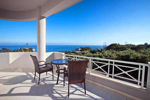 Villa Rania, Забронировать  Ахлия East Crete, рядом с Пляж Галини