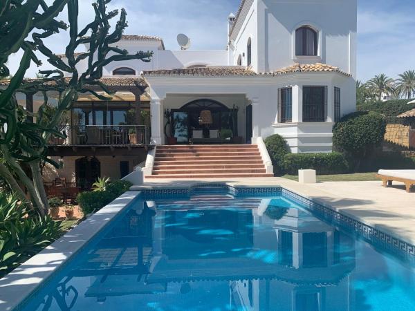 Luxury Villa Hortensia, Забронировать  Марбелья Коста-дель-Соль