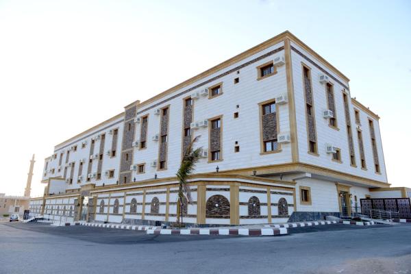 Marina Hotel, Забронировать  Райис Эль-Мадина