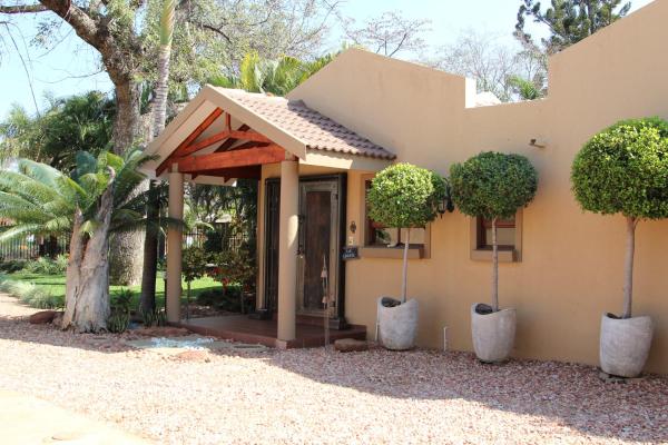 Micasa Sucasa Guesthouse, Забронировать  Лепхалале Waterberg