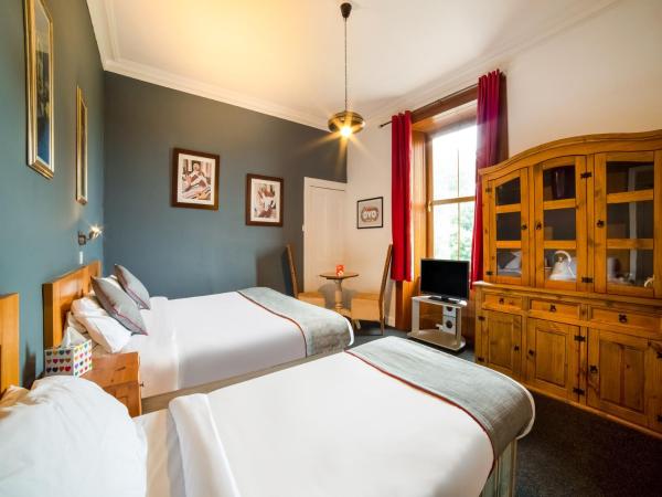 Hillside Hotel
