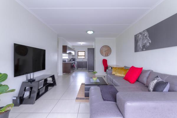 Villa Valentino Greenstone Ridge WiFiNetflix