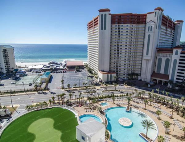 Laketown Wharf Beach Resort