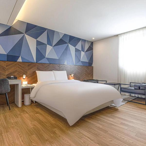 Hotel Circle Yonghyeon, Забронировать  Отели Инчхона с парковкой, Парковка