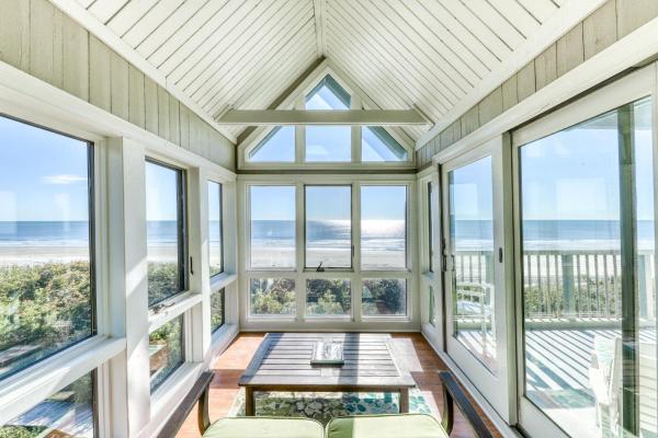 4217 Mariners Watch Villa