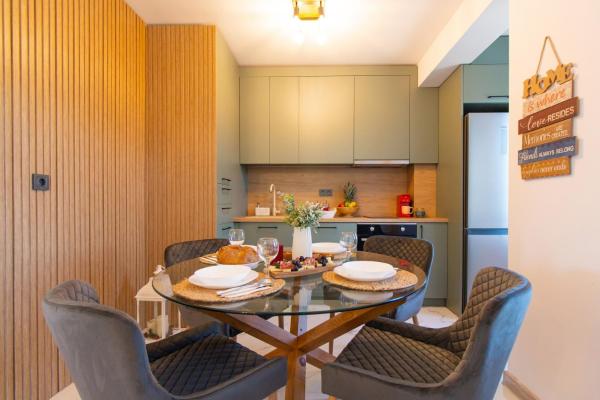 Domus Apartments Vista, Забронировать  Отели области Пловдива с парковкой, рядом с Plovdiv Municipality, Парковка