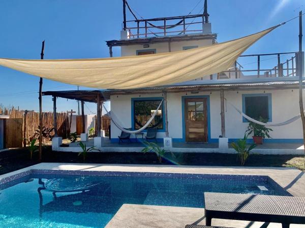Secret Garden Cottage, Забронировать  El Naranjo Escuintla
