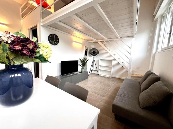 Fontanili Loft - Bocconi - Olympic Village, Забронировать  Милан Ломбардия