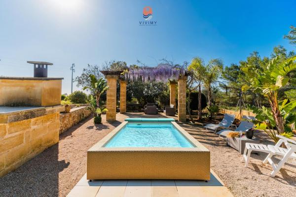 Villa Dolce Vita by Vivimy, Забронировать  Отели Марина-ди-Песколузе с парковкой, Парковка