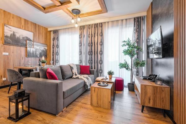 Apartamenty SKI Apartments, Odkryj-Bialke, Забронировать Апартаменты/квартира Отели Бялка-Татшаньска с парковкой, Парковка