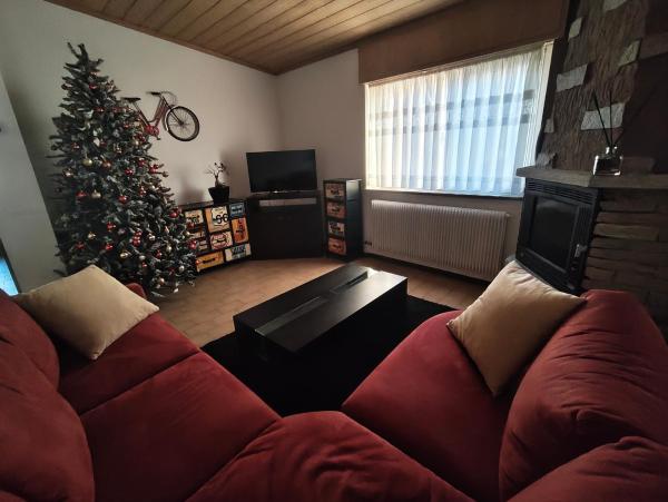 Villa MIA, Забронировать  Отели Тирано с парковкой, Парковка