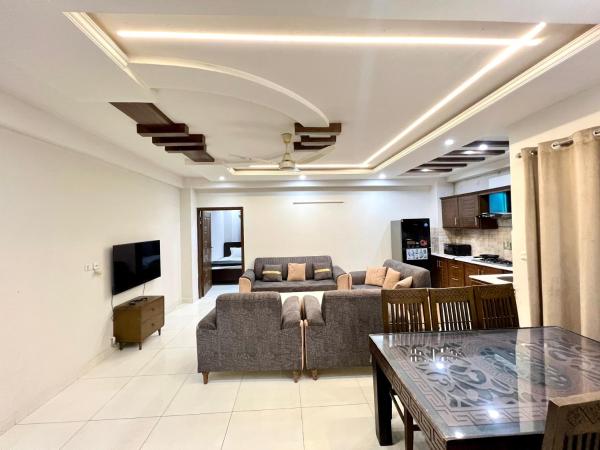 LUX 1 BHK Apartment islamabad, Забронировать  Исламабад Пакистан