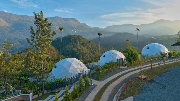 Astara Munnar, Забронировать  Отели штата Кералы с парковкой, Парковка