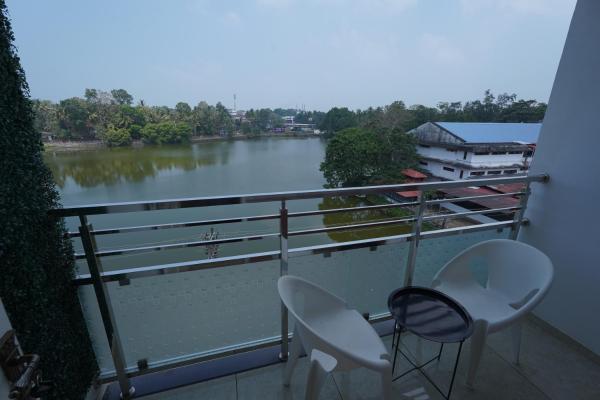 Changanassery, Забронировать  Чанганачерри штат Керала