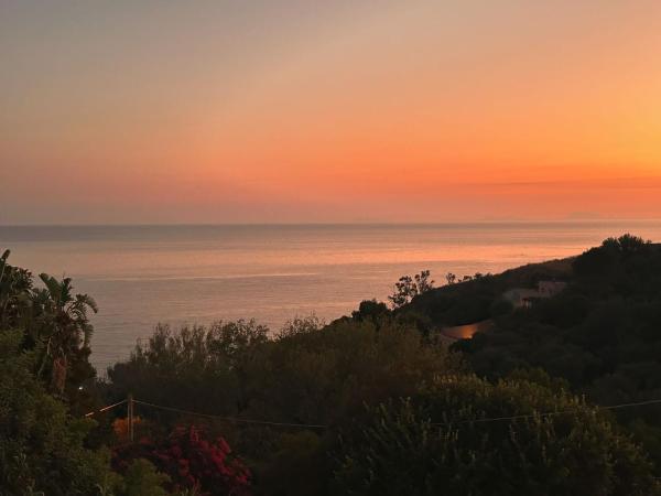 BOUTIQUE RESORT VILLA FRANCA - Hotel per coppie con servizio spiaggia incluso, Забронировать  Капо-Ватикано Калабрия