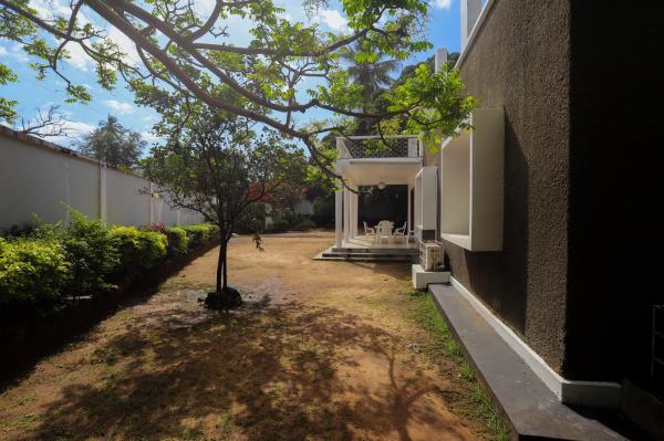 Beit El Raas Villa, Забронировать  Занзибар 