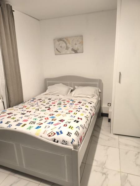 Neuw room Calaisis, 预订  加来 Opal Coast