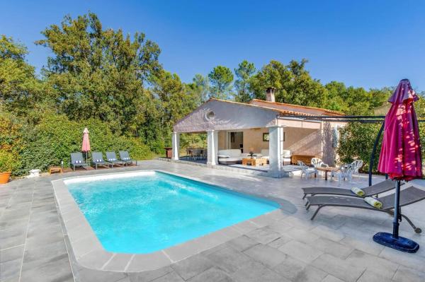 Villa Romarin by Villa Plus, Забронировать  Кальян Холмы Файанс