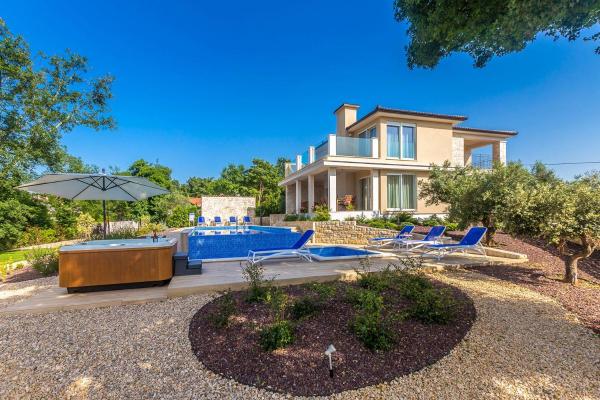 , Забронировать  Свети Антон остров Крк