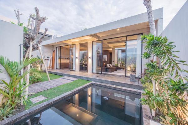 Villa Mor by Alfred in Bali, Забронировать  Отели провинции Бали с парковкой, Парковка