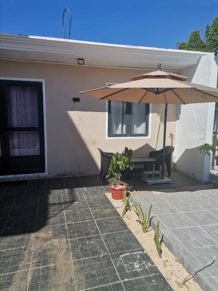 Serene Villa2, Забронировать  Отели Северного побережья Маврикия с бассейном, Бассейн