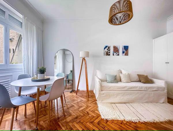 Luminoso Depto en Recoleta - Ubicacion Perfecta, Забронировать  Буэнос-Айрес провинция Буэнос-Айрес
