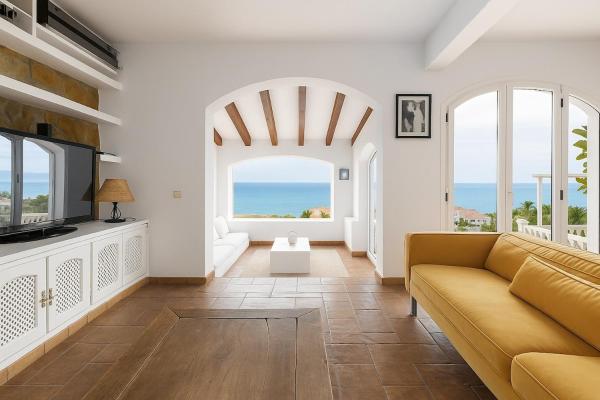 Exclusive Villa with Private Pool in Sitges, Забронировать  Отели Ситжес с парковкой, Парковка
