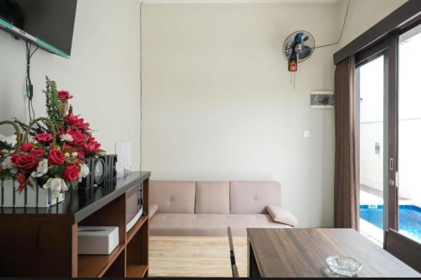 A Compact Peaceful Private Villa In Bali, Забронировать  Отели провинции Бали с парковкой, Парковка