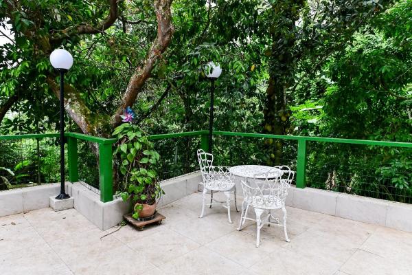 Jubarte Chalés | Conforto à beira da cachoeira, Забронировать  Ильябела штат Сан-Паулу, рядом с Praia Grande Beach