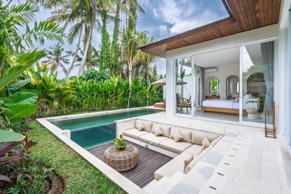 Villa Mahanga by BaliSuperHost, Забронировать  Отели провинции Бали с парковкой, Парковка