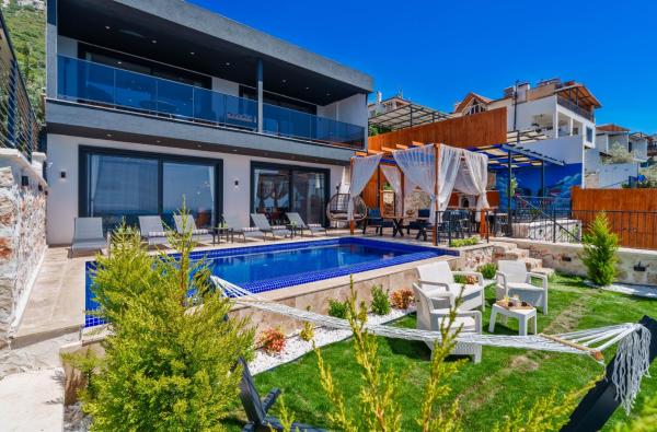 Kalkan\da Deniz Manzaralı Lüks Tatil Villası, Забронировать  Каш Провинция Анталья