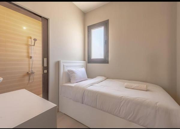 Ollystays Ancient Hill 4BR Villa Private Pool, Забронировать  Отели Хургада с бассейном, Бассейн