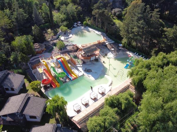 Capri Hotel y Cabañas, Забронировать  Отели Punilla Valley с парковкой, Парковка
