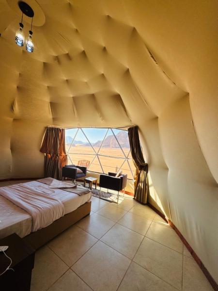 Rum Dreamland luxury camp, Забронировать  Отели мухафаза Акабы с парковкой, Парковка