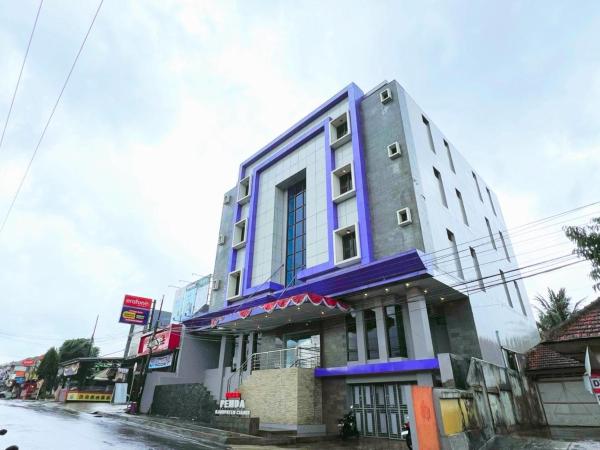 The Grand Hotel Ciamis, Забронировать  Сиамис 